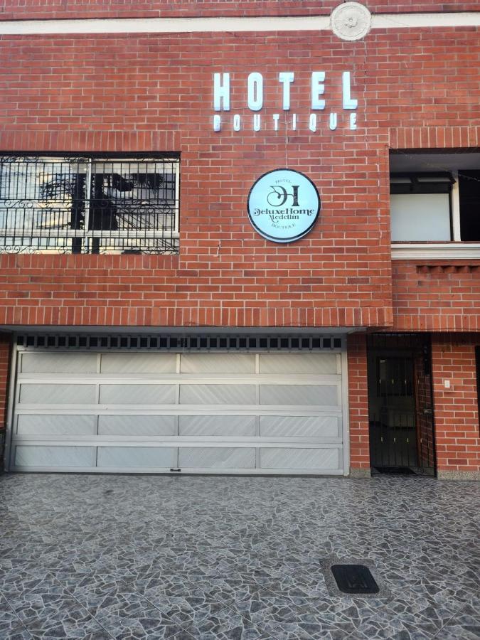 Hotel Boutique Deluxe Home Medellin Bagian luar foto