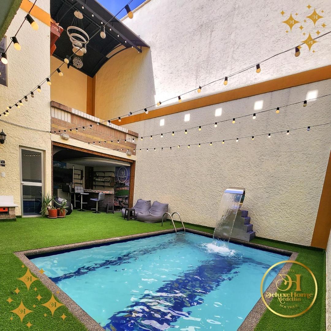Hotel Boutique Deluxe Home Medellin Bagian luar foto